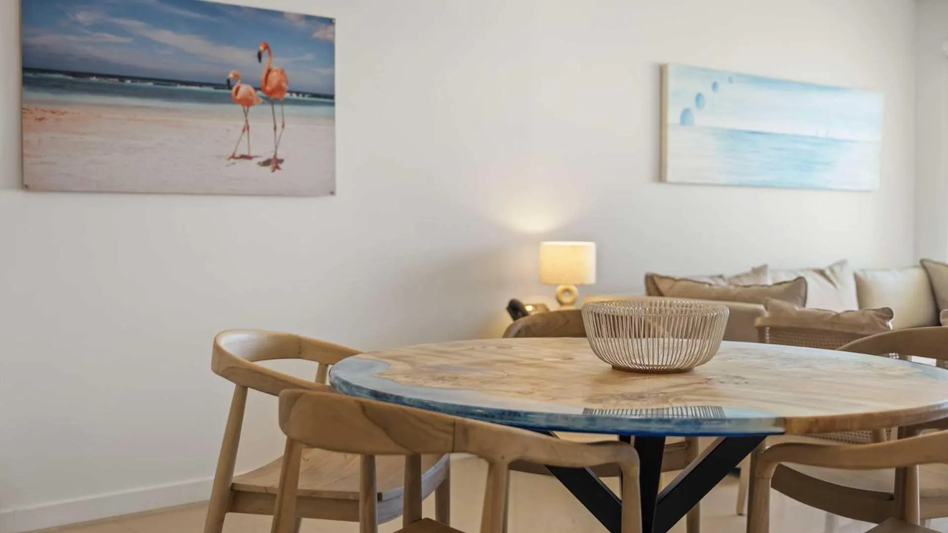 Beachfront - Flamingo Luxury 2Br Condo - E423 Palm Beach Aruba