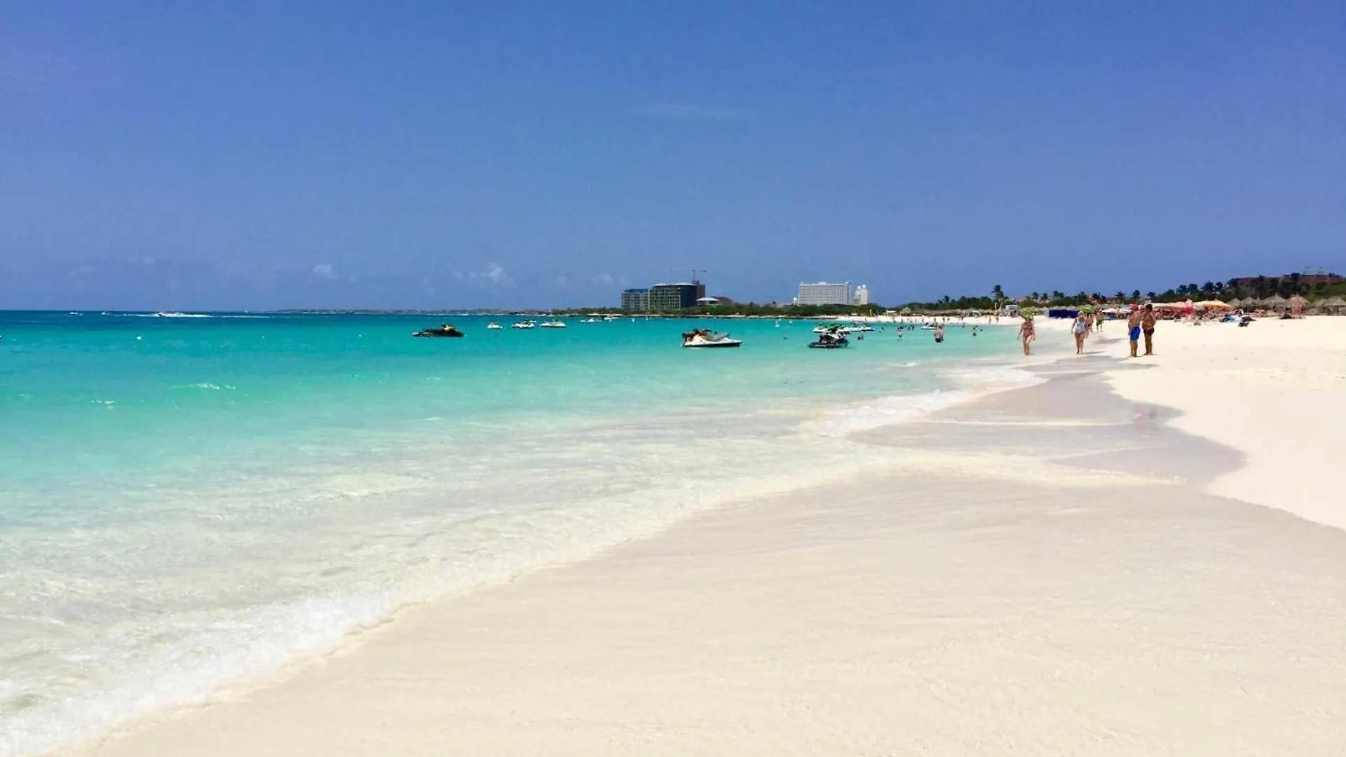 Beachfront - Flamingo Luxury 2Br Condo - E423 Palm Beach Aruba